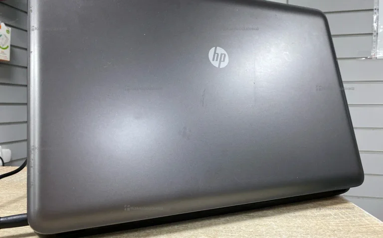 Ноутбук  HP hewlett-packard hp250