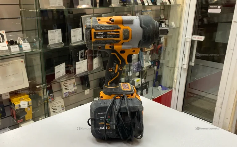 Аккумуляторный гайковерт LY-A1520