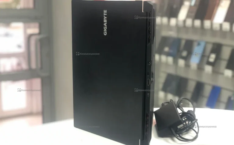 Ноутбук  gygabyte g5