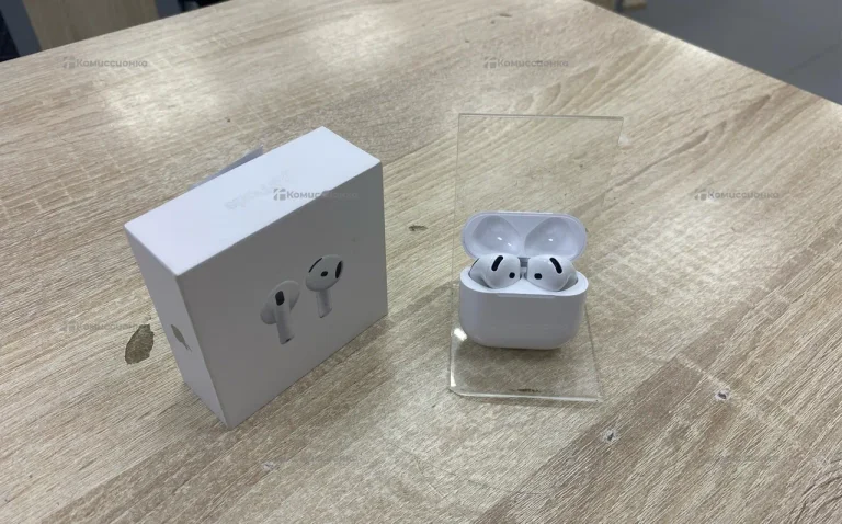 Наушники  AirPods 4