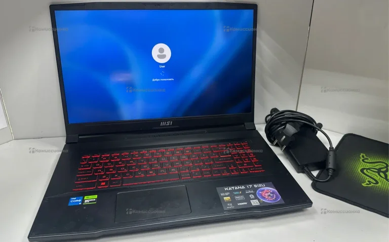 Ноутбук  MSI 17 B12U