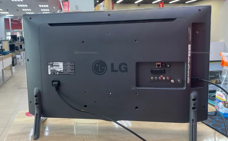 Телевизор LG32LB580U
