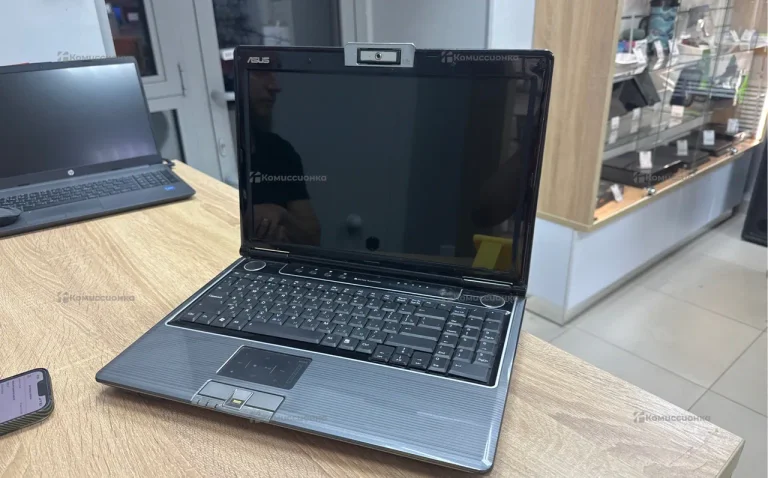 Ноутбук  Asus