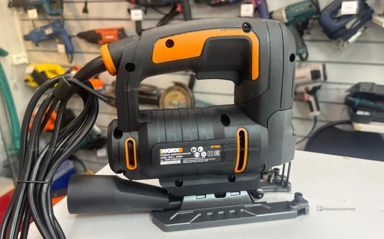 Лобзик Worx WT463
