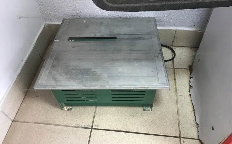 Плиткорез КАЛИБР ПЛЭ-180/600