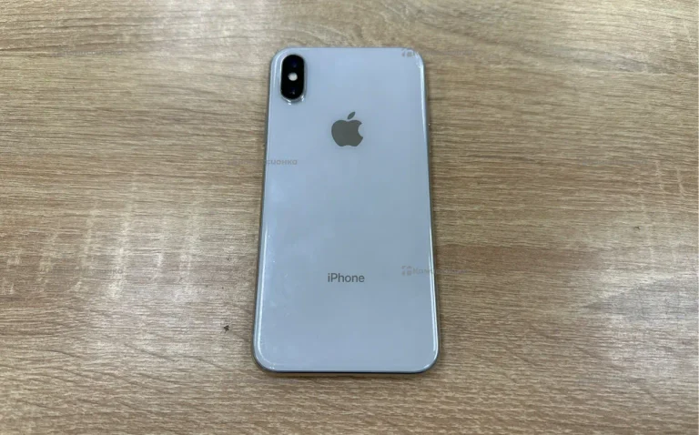 Apple iPhone X 3/64 ГБ
