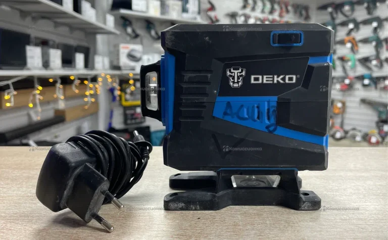 Лазерный уровень DEKO LL12-HVR