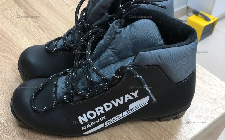 Ботинки лыжные беговые Nordway 38 р