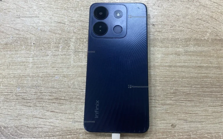 Infinix Smart 7 HD 2/64 ГБ