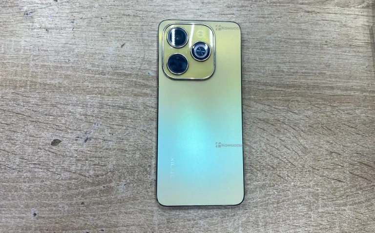 Infinix Hot 40i 8/256 ГБ