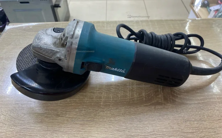 УШМ makita 9555HN