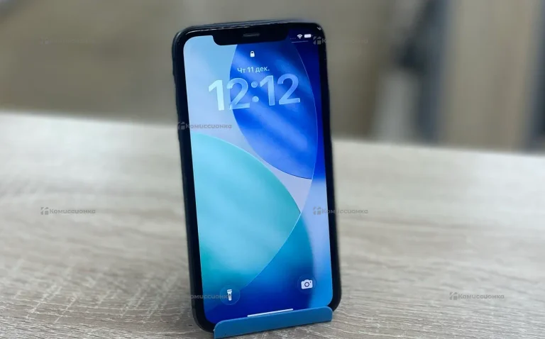 Apple iPhone 11 4/128 ГБ