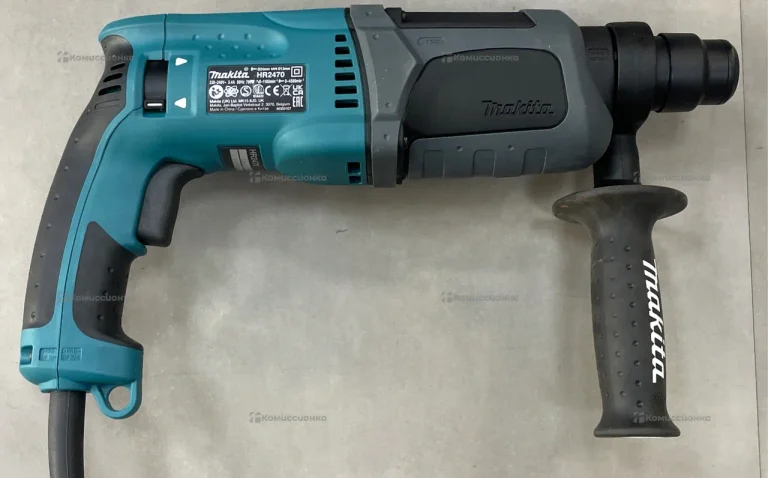 Перфоратор Makita HR2470