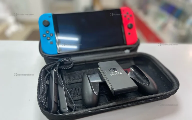 Приставка Nintendo Switch OLED 64 ГБ