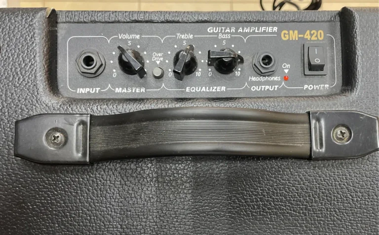 Комбоусилитель FOIX GM-420