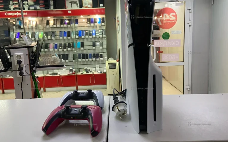 Приставка Sony PlayStation Slim 5 1TB си дисководо