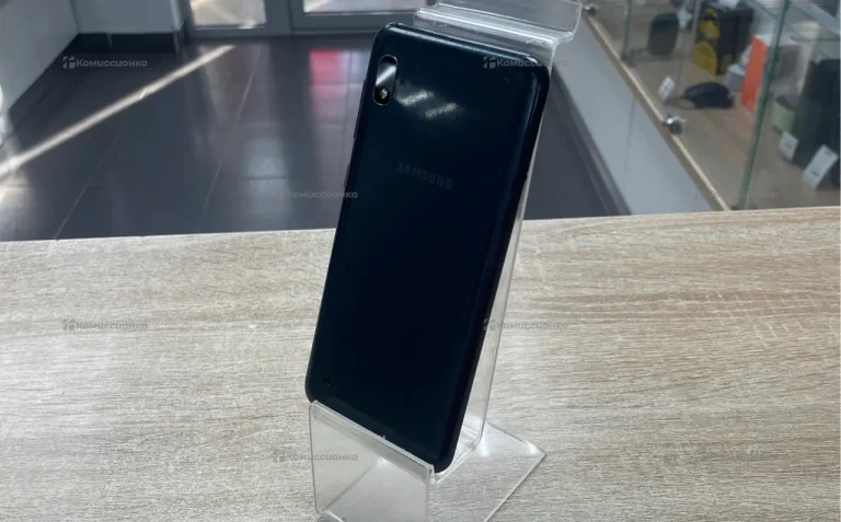 Сотовый телефон Samsung Galaxy A10 2/32