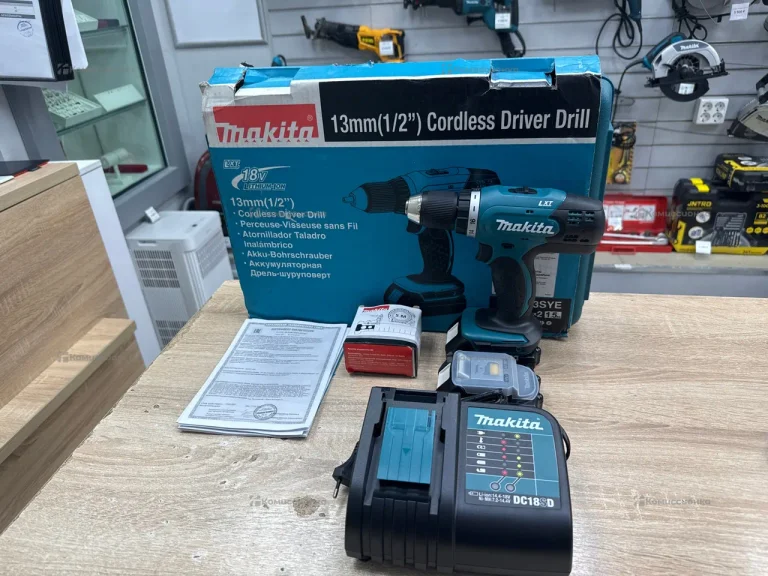 Дрель-шуруповерт  Makita DDF453
