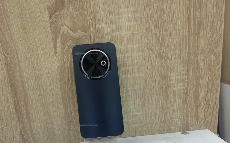 Tecno Spark 30C 6/128 ГБ