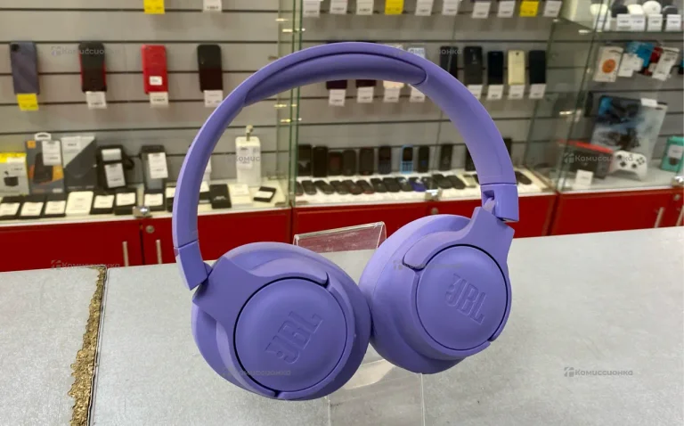 Наушники  JBL TUNE 720 bt