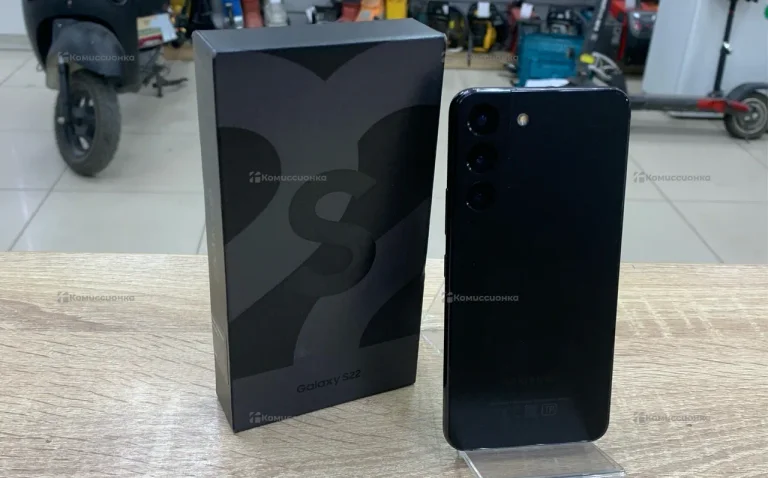 Samsung Galaxy S22 8/256 ГБ