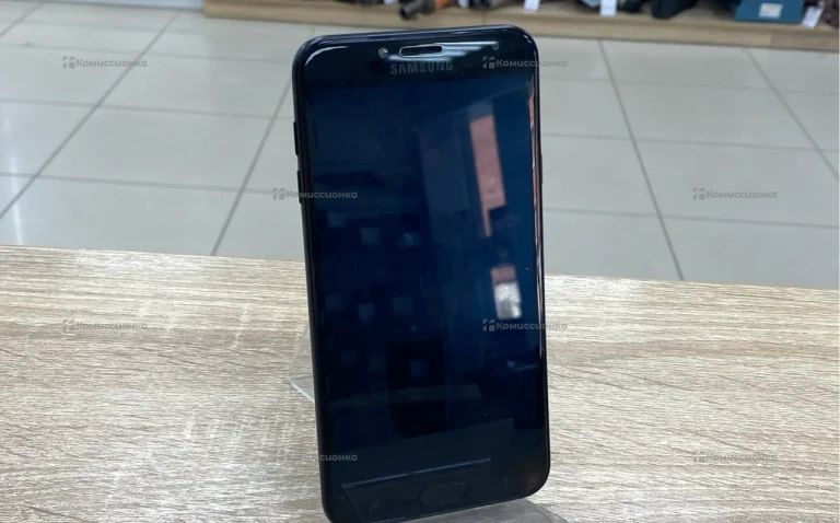 Samsung Galaxy J4 3/32 Гб