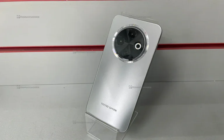 Tecno Spark 30c 6/128 ГБ