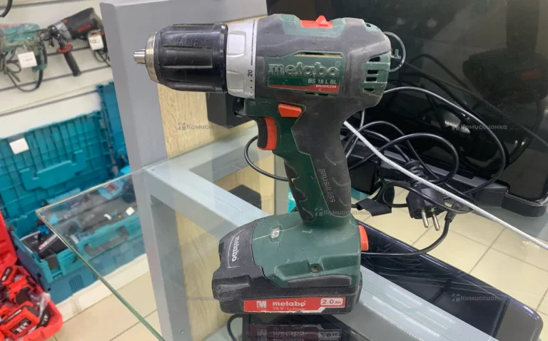 Дрель-шуруповерт metabo BS 18 LTX BL