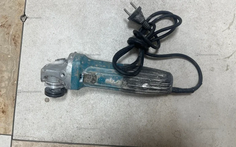 УШМ Makita GA5030 (реплика)