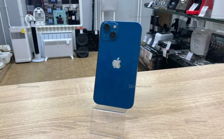 Apple iPhone 13 4/128 ГБ
