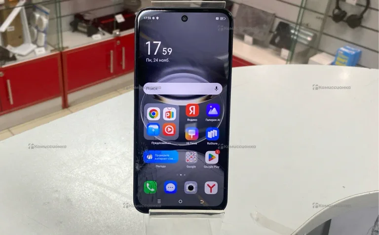 Tecno Spark 30C 4/128 ГБ