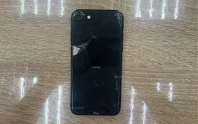 Apple iPhone SE (2020) 3/128 ГБ