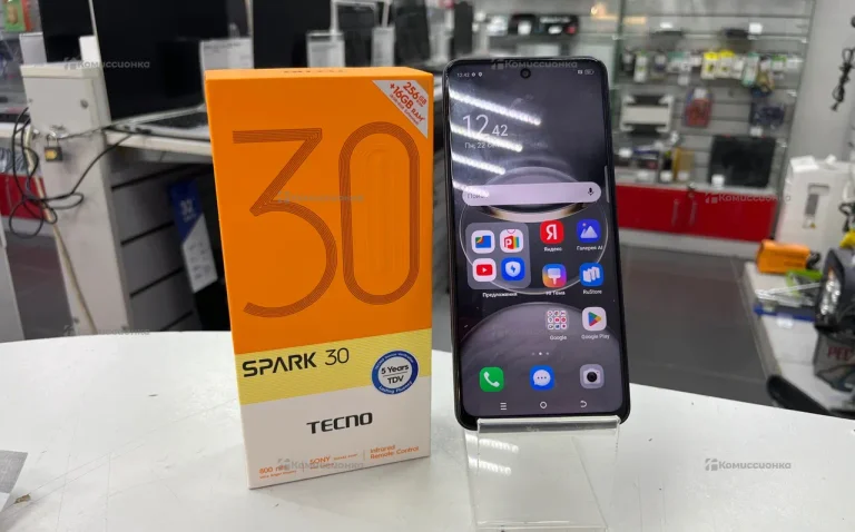 Tecno Camon 30 8/256 ГБ