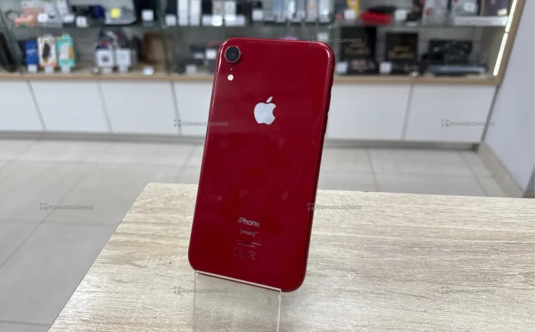 Apple iPhone XR 3/128 ГБ