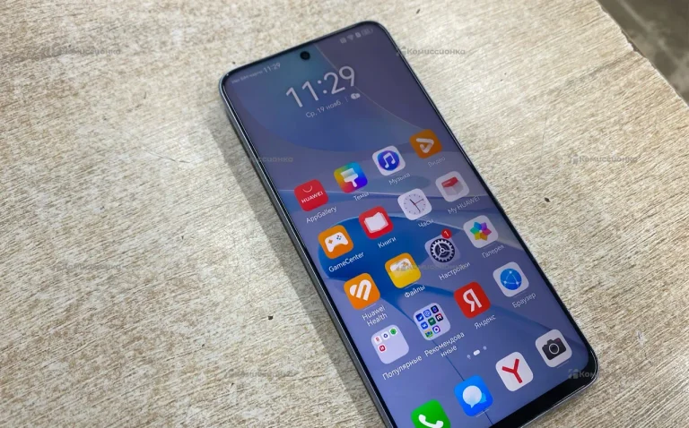 Huawei nova 13i 8/256 ГБ