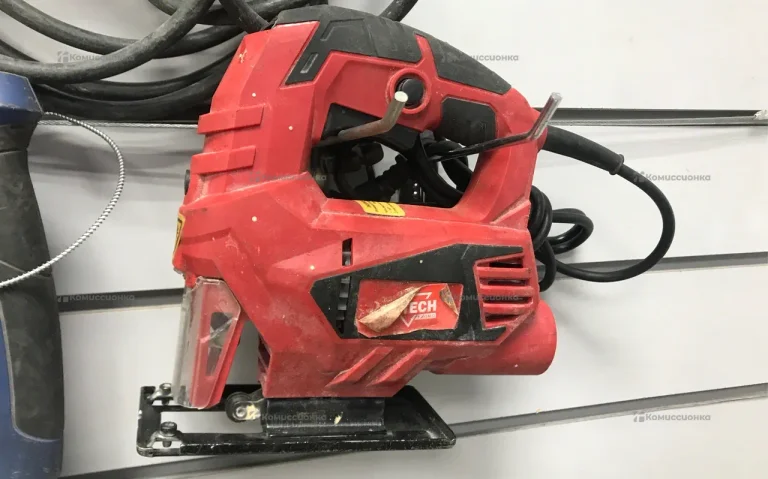 Лобзик Elitech ПЛ 0560ЛЭ Промо