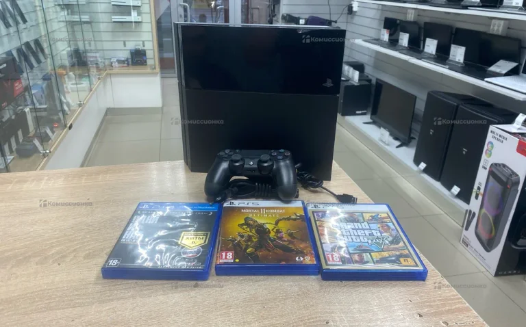 Приставка PS4. Fat 500 GB.