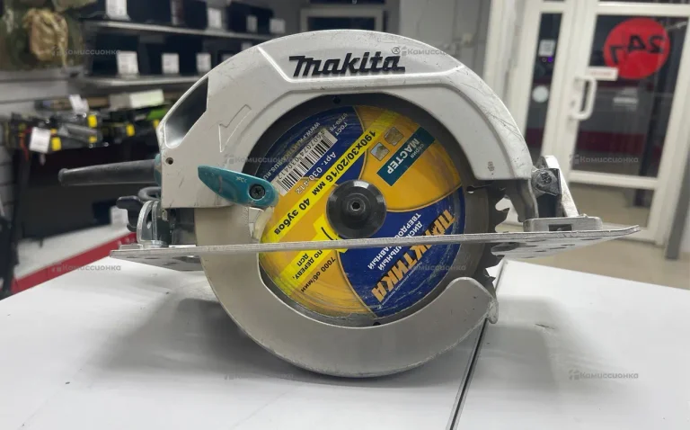 Дисковая пила makita HS7601