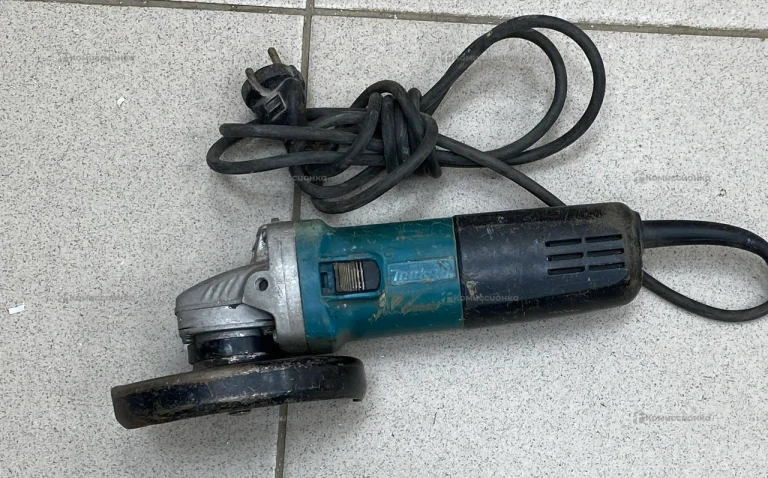 УШМ makita 9555HN