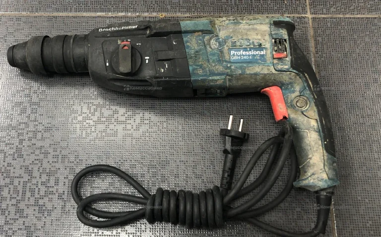 Перфоратор Bosch GBH 240F