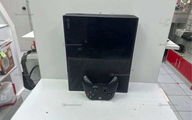 Приставка Xbox One 500 GB