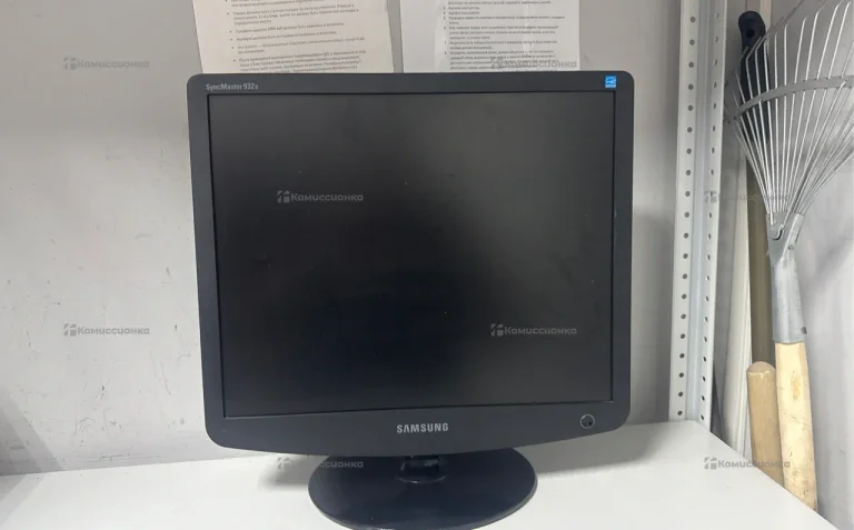 Монитор Samsung gh19ps