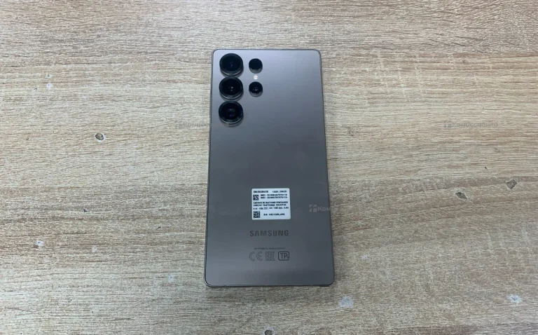 Samsung Galaxy S25 Ultra 12/256 ГБ