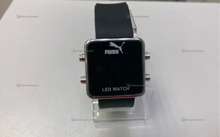 Часы Puma led Watch