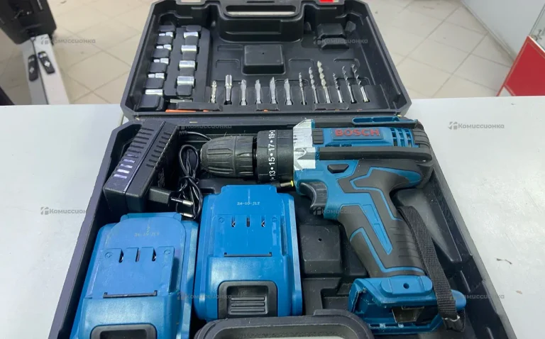 шуруповерт Bosch 48V.