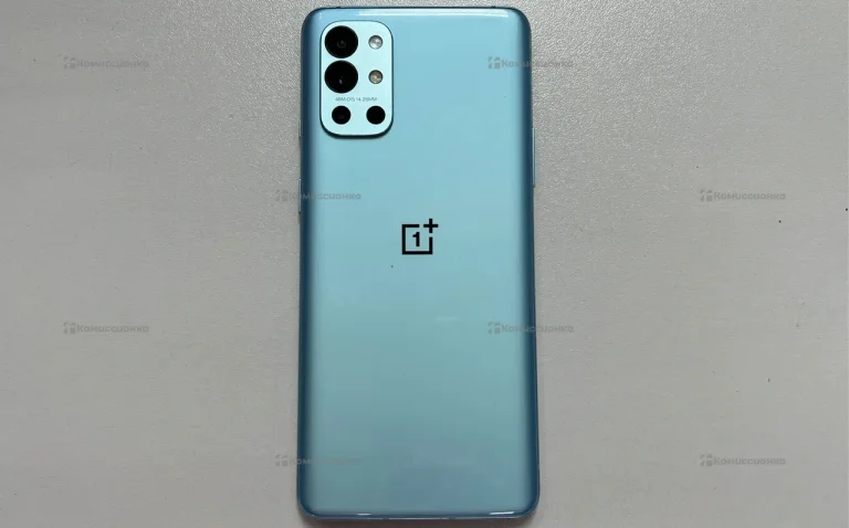 OnePlus 9R 8/128 ГБ