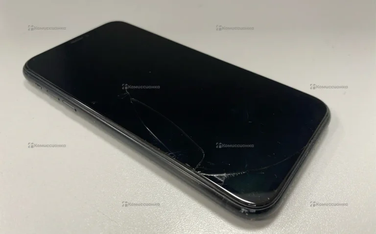 Apple iPhone XR 64Gb