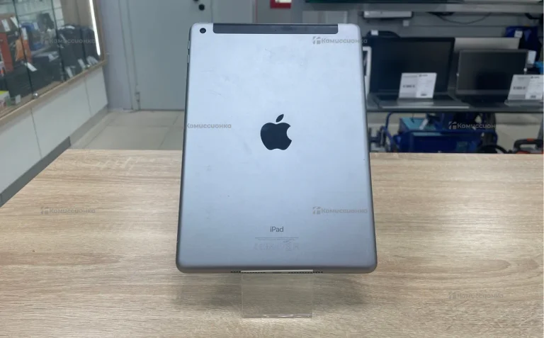 Планшет Apple iPad 5 2017 32GB