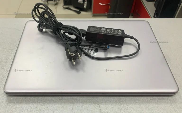 Ноутбук Hp 250 G9