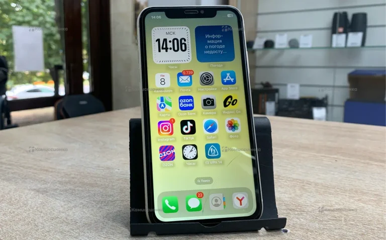 Apple IPhone 11 64Gb